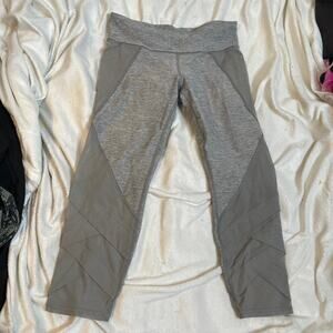 IVIVVA Lululemon Grey‎ Layered Mesh Cutout Leggings Yoga 14 Cropped Mid Rise